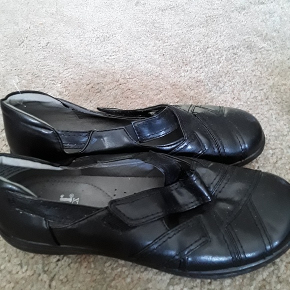 Air Flex black loafers flat heel size 8.5W - Picture 2 of 5